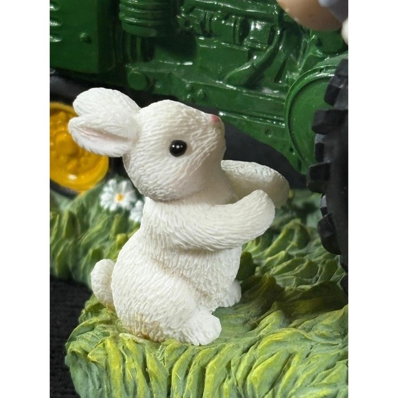 Mary's Moo Moos I Tract-Her Down For You Figurine Tractor Bunnies #642738 - Picture 8 of 10